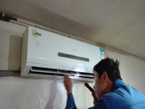 鄂尔多斯市格力空调电话是多少